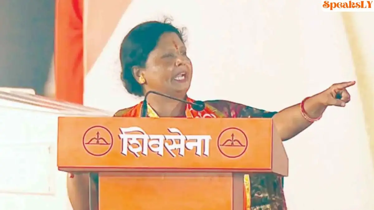 Dasara Melava Shivsena: Sushma Andhare Speech, Targeting Fadnavis