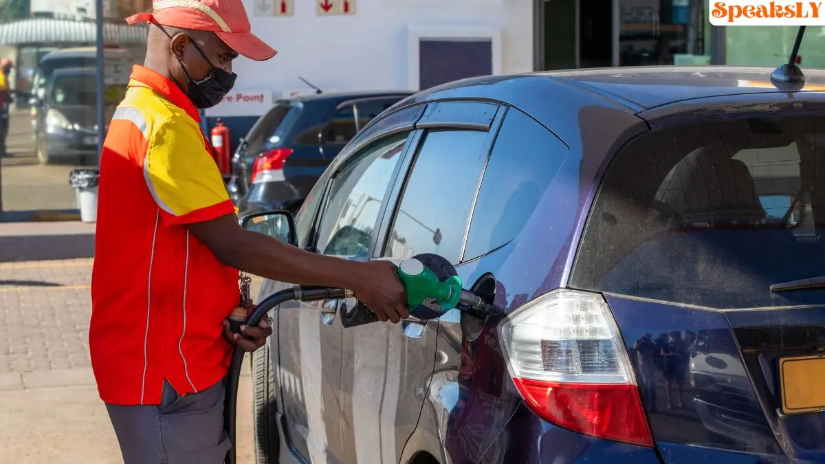 Pune Faces Fuel Shortage as Petrol Pump Operators Go on Strike