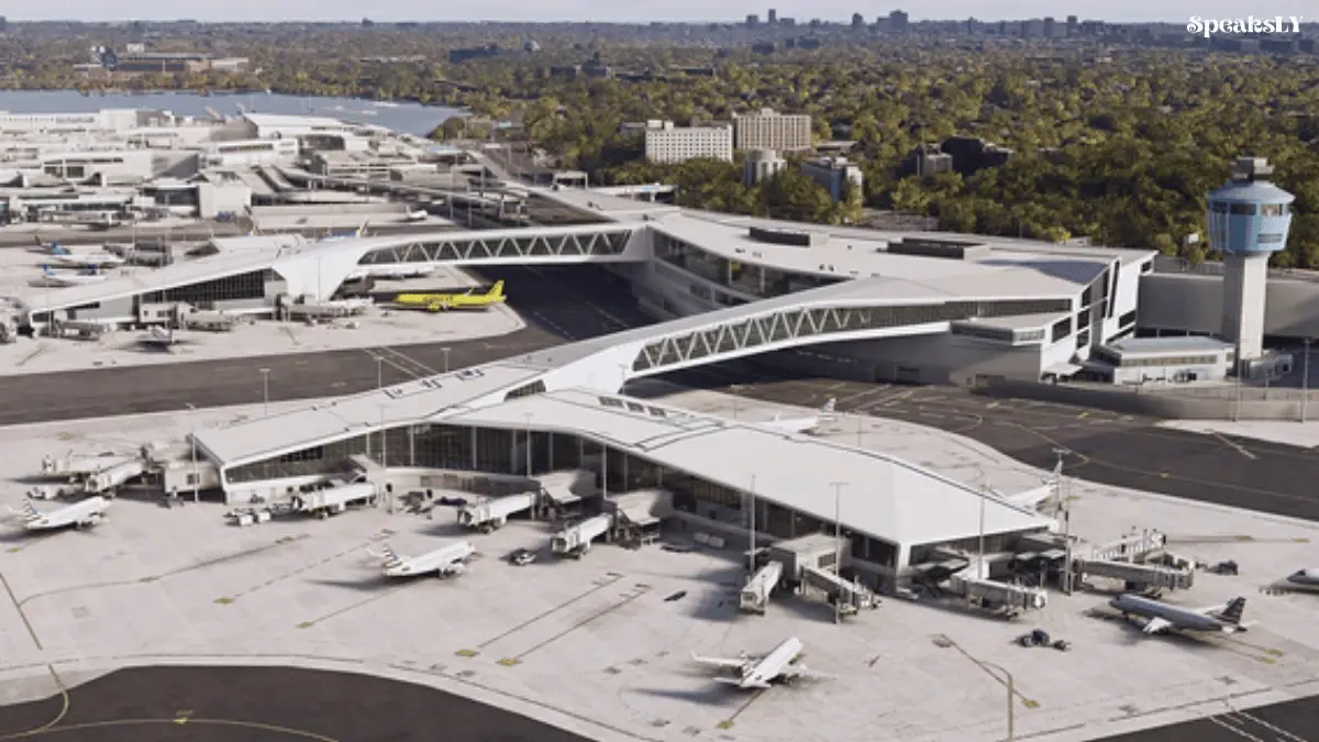 LaGuardia Airport: Raccoon Causes Chaos at LaGuardia Airport’s Spirit Airlines Counter, Sending Passengers into a Frenzy