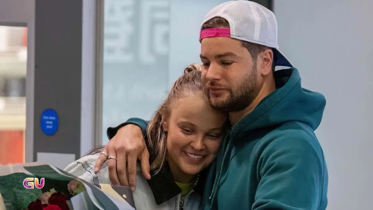 Chris Hughes and JoJo Siwa
